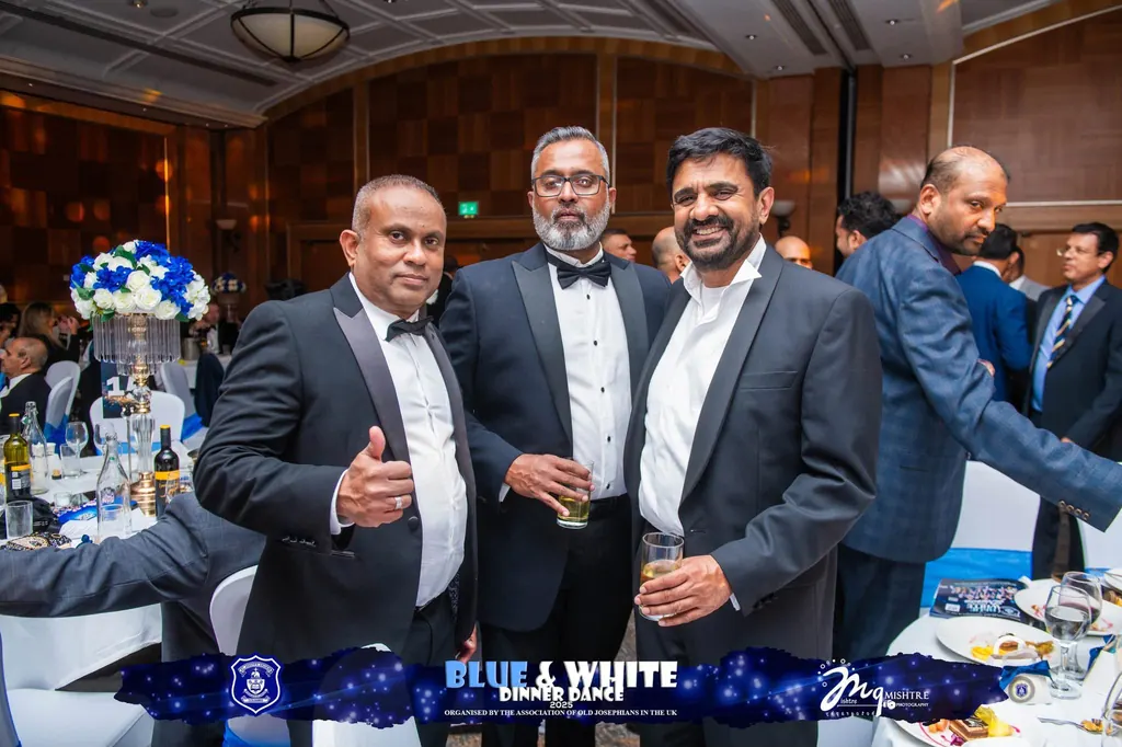 Old Josephians catching up over drinks